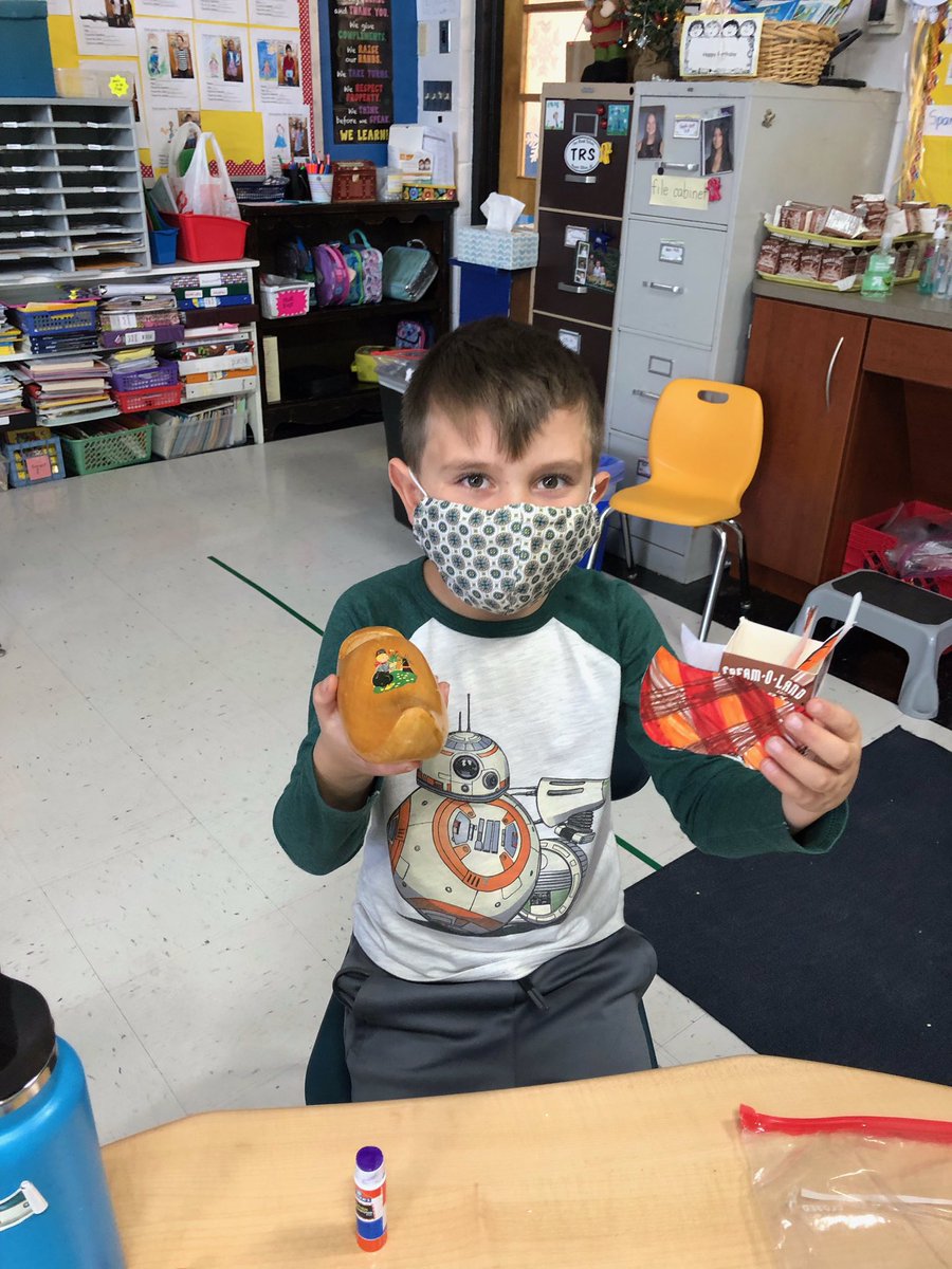miller_first's tweet photo. Our Holidays Around the World unit is in full swing! We began with Hanukkah and St. Nicholas Day this week! Students loved making their ordinal number menorah, playing the dreidel game, and making a shoe. We wonder if Sinterklaas will bring us treats? @tincroadschool https://t.co/4f7ZYVF9sB