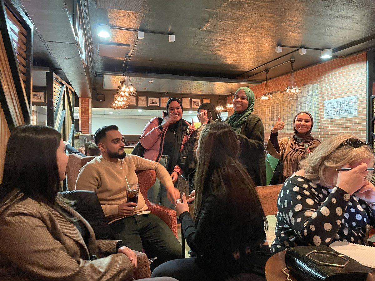 Julie_radschool's tweet photo. End of term social event in SU bar tonight. Current students and alumni. 2017 2018 2019 and 2020 cohorts. #Community #family #lovemyjob xx @SCoRMembers @StGeorgesUni @Corneliu00 @meganhayes007 https://t.co/rTkLI7NsEV