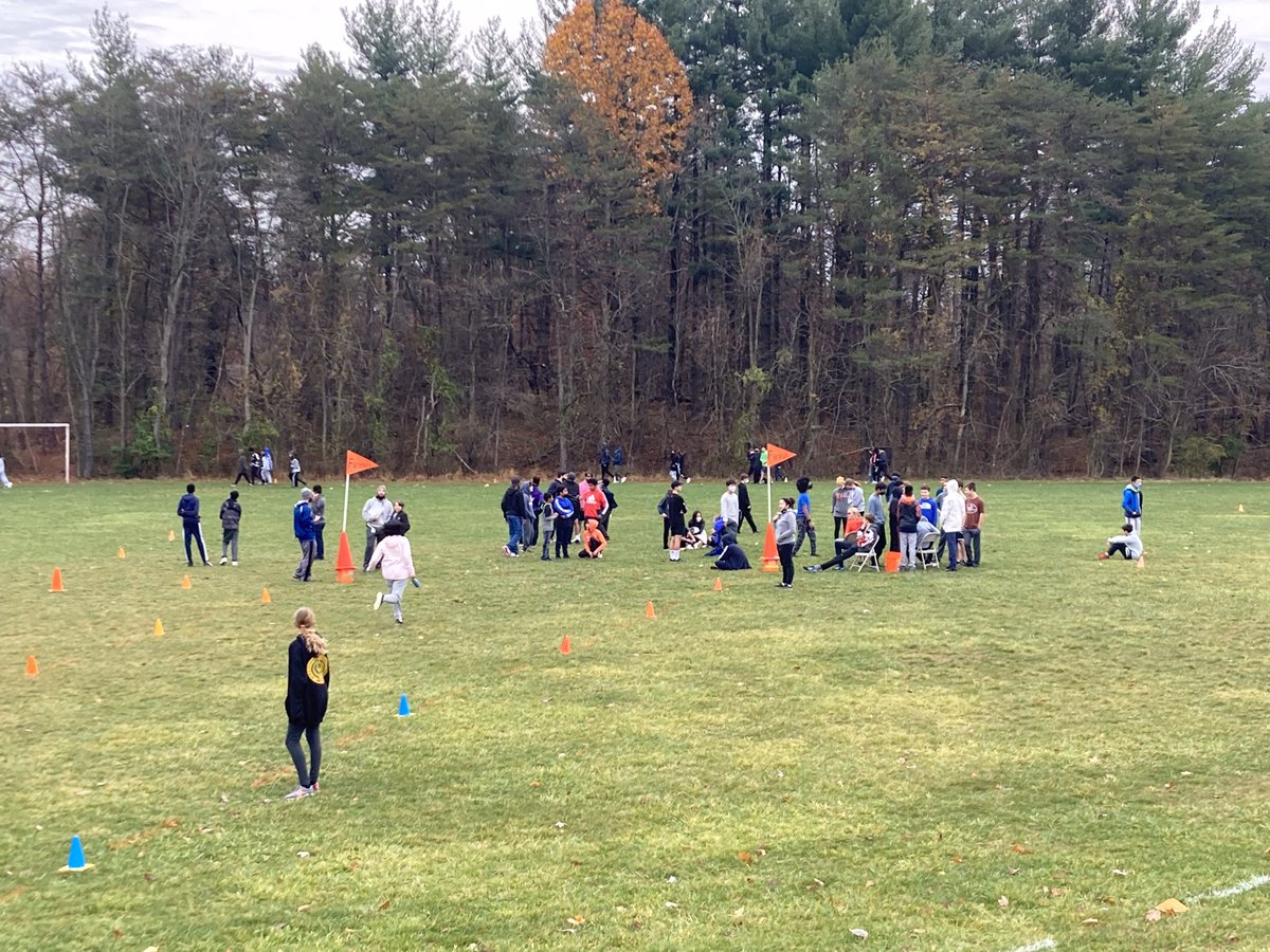 hcpss_pms's tweet photo. The annual Turkey Trot was so much fun!! Each and every student should be proud for participating. Kudos to our top trotters… super fast times! Thank you, PE team for organizing and keeping this tradition! #OnePatapsco https://t.co/bGw2wGbAm1