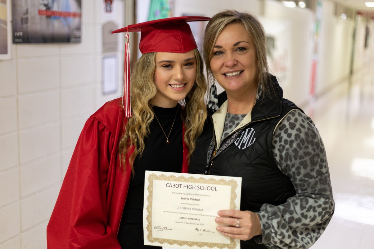 cabotsd's tweet photo. A special early Life Impact Award. Jazmyne Hendrix's mother passed last year &amp; @CabotHigh teacher Jenifer Mitchell stepped in to help her. Jazmyne wanted to surprise Ms. Mitchell early since she is leaving at semester. She wanted to make sure she knew what an impact she made. https://t.co/awzuclx0KZ