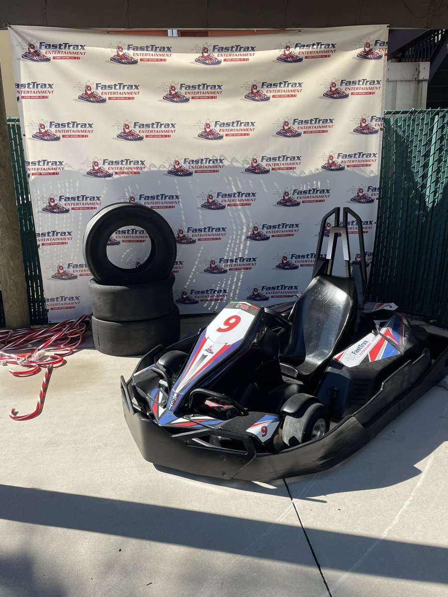 Jacob @ Touring Central Florida tweet media