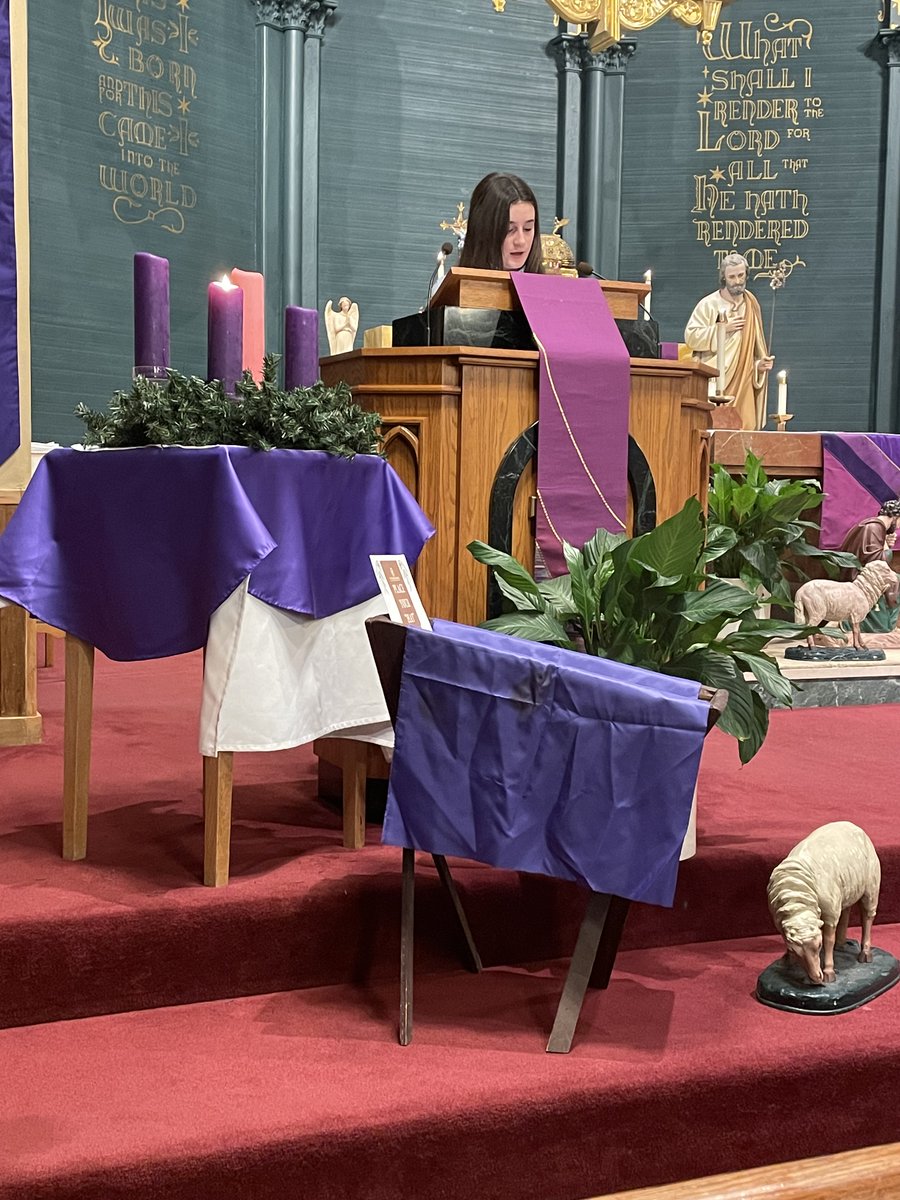 stagnesschool's tweet photo. Thank you to 7A & Mr. Perrone for hosting our school at mass. Fr. Mike spoke to the children about our December virtue, hope. The importance of the hope that God gives us & how we can share that hope with others through service, kindness & simple gestures. #Hope #FirstFridayMass https://t.co/qSZkWXFmNY