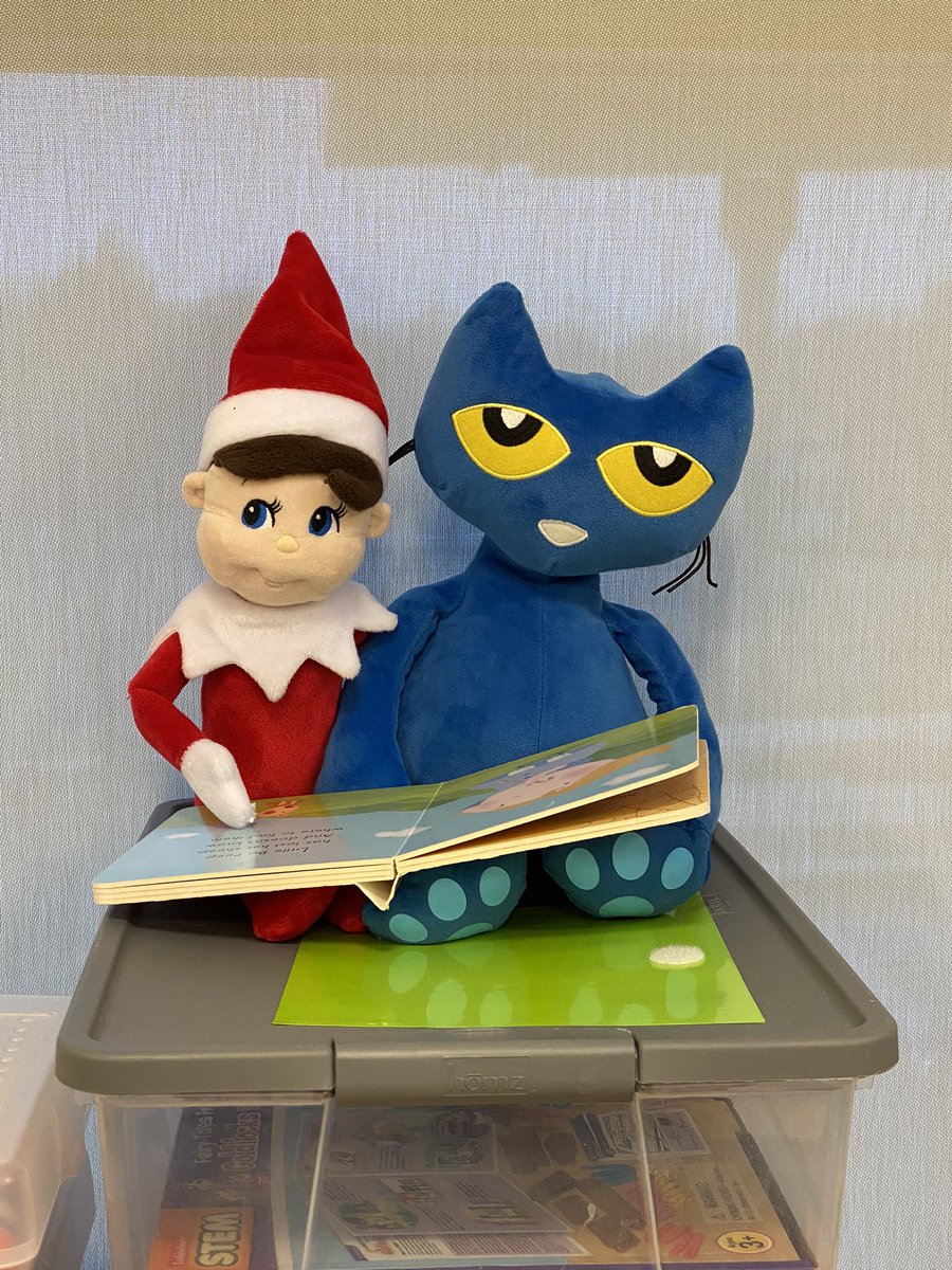 CaroleAJordan's tweet photo. Our elf found a reading buddy! #AWplay https://t.co/VRijuk8mpZ