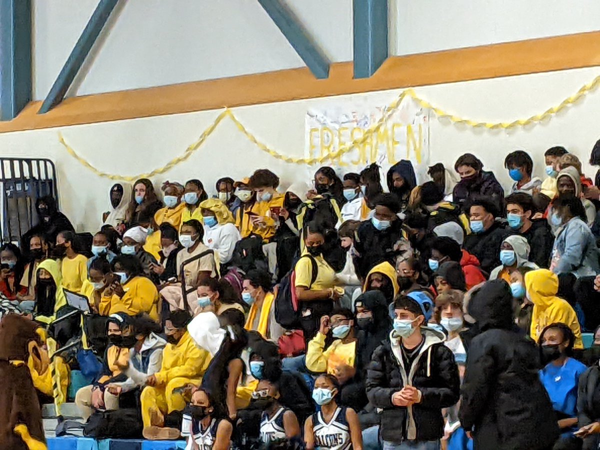 FoxboroughRCS's tweet photo. Showing off that #FalconPride! Our high school scholars are wrapping up a fun spirit week with a pep rally! #WeAreFRCS @FoxboroughRCS @LuisSoriaFRCS @FRCS2022 https://t.co/JLLJMIHdNu