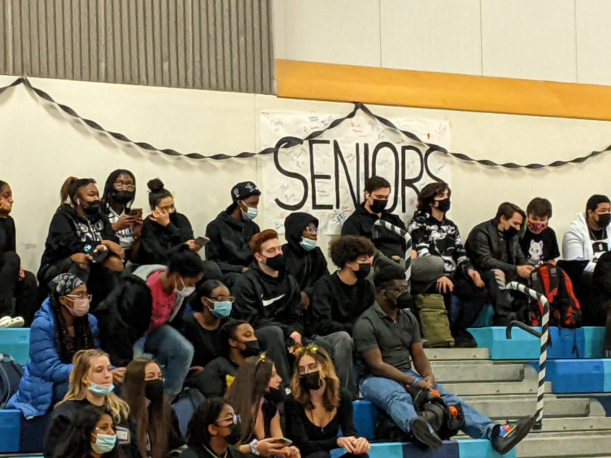 FoxboroughRCS's tweet photo. Showing off that #FalconPride! Our high school scholars are wrapping up a fun spirit week with a pep rally! #WeAreFRCS @FoxboroughRCS @LuisSoriaFRCS @FRCS2022 https://t.co/JLLJMIHdNu