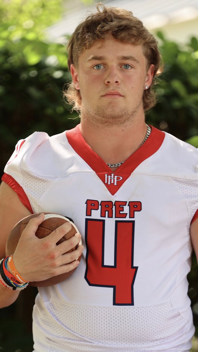 HHPFootball's tweet photo. Good luck to our 2 Senior 🏈 @JakeRB2022 (LB/FB/TE) &amp; @trevor_weldon1 (K/P) + all the South Team playing in SCISA Senior All Star game today 6pm at Heathwood Hall. @LowcoSports @peedeesportss @SC_HS_FB https://t.co/MzsKan3JEZ https://t.co/bYP9YoUysr