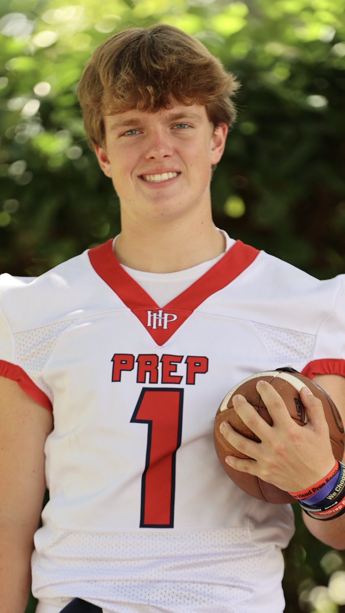 HHPFootball's tweet photo. Good luck to our 2 Senior 🏈 @JakeRB2022 (LB/FB/TE) &amp; @trevor_weldon1 (K/P) + all the South Team playing in SCISA Senior All Star game today 6pm at Heathwood Hall. @LowcoSports @peedeesportss @SC_HS_FB https://t.co/MzsKan3JEZ https://t.co/bYP9YoUysr