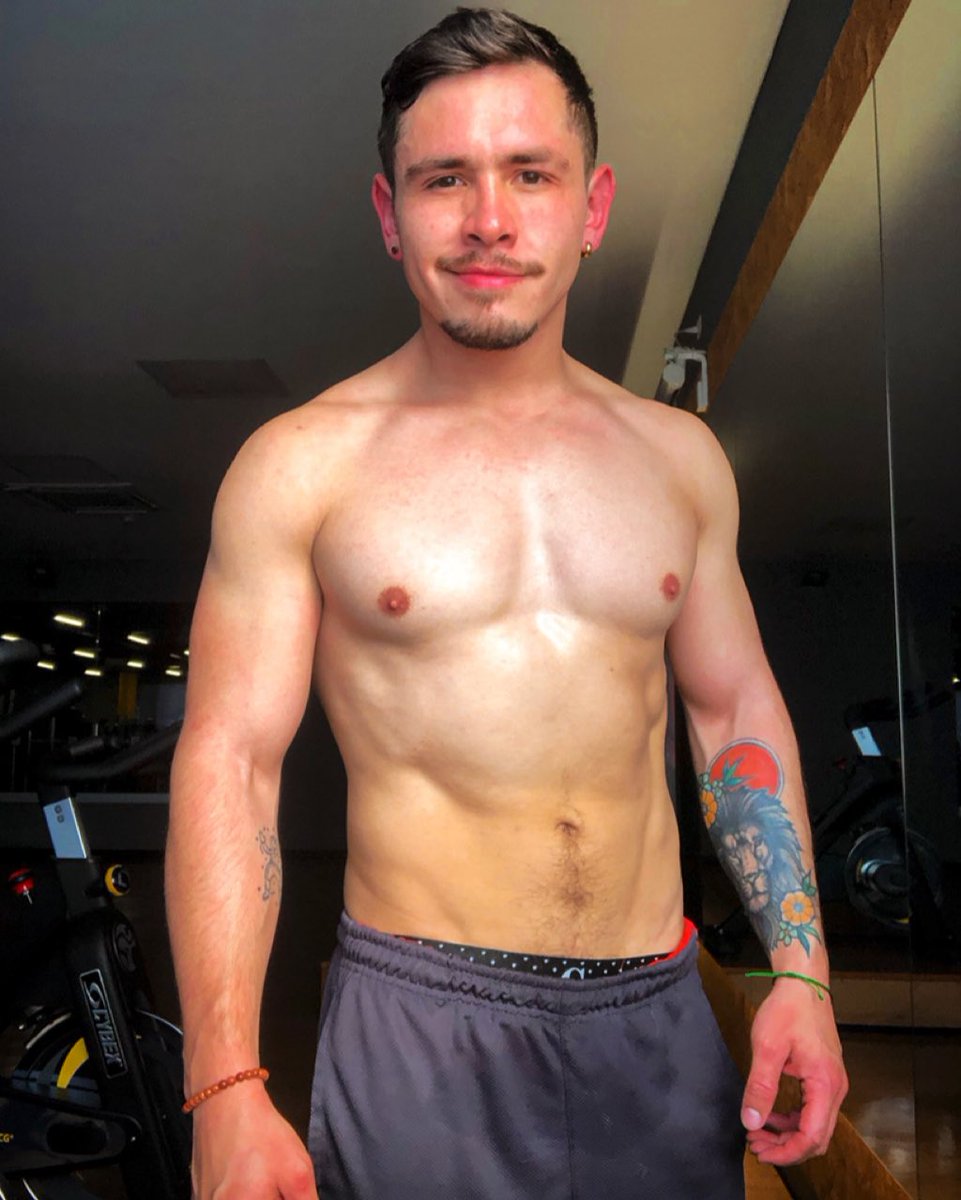 fuckbuddyandy's tweet photo. Qué más pues?😈 https://t.co/RYhtTckRsp