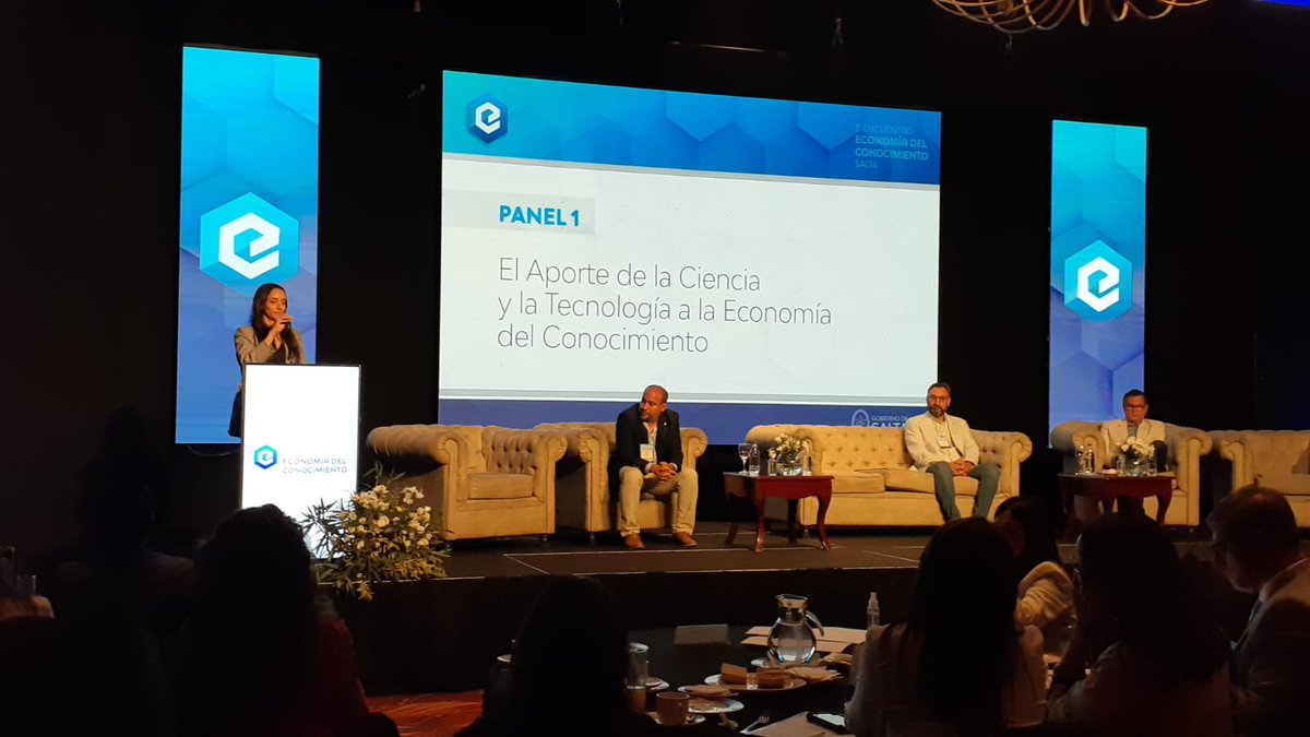 Hoy nuestra CEO <a href="/AntonietaRdeO/">Antonieta Rodríguez de Olmos</a> fue invitada como oradora en el 1° Encuentro de Economía del Conocimiento en Salta, tomando su caso como ejemplo de innovación e impulsando la biotecnología en la región. Muchas gracias por la invitación <a href="/agenciapcit/">agenciapcit</a>!