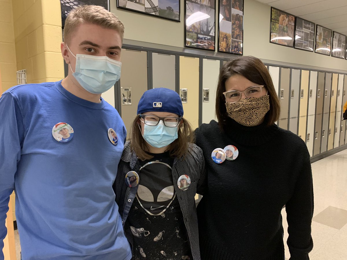 Laura Renaud(Popplestone) tweet media