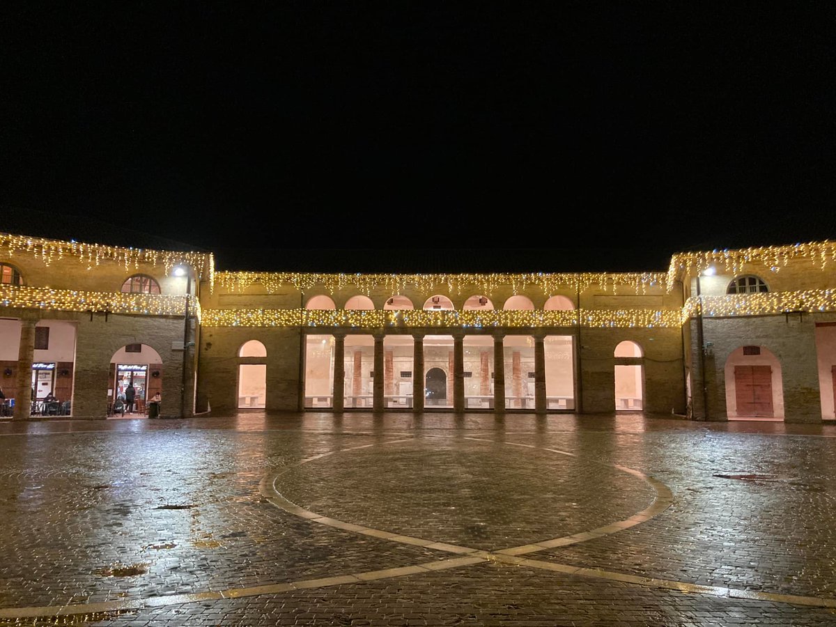 FeelSenigallia's tweet photo. ✨Acceso il #Natale #Natale2021 a #Senigallia🌟💫
Vi aspettiamo! 🎄🧑‍🎄 https://t.co/oGwb3LzHf4