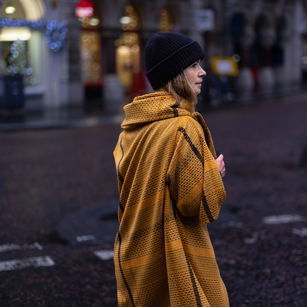 pricklytartan's tweet photo. Streetwise Rebel, the Century Coat protects and travels with you from rural Highland hills to the urban city streets, #wearyourvalues #wooliscool
🧶 Coorie Caramel Dark Century Coat & Highland Woolly Hat
https://t.co/ByjpSgOU7i
https://t.co/gw568SpfGK https://t.co/x2S8CtwHZH