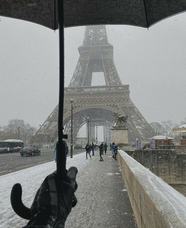 christmas in paris