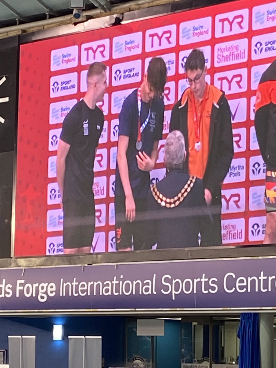 BeckenhamSC's tweet photo. It’s a 🥈 Silver Medal for Callum Woolfenden in Junior 50 BS Final and a new PB 29.1 ⁦@Swim_England⁩ National Short Course Championships 🥈 
Well done Callum 💪💪💪 https://t.co/TR33NoBqH3