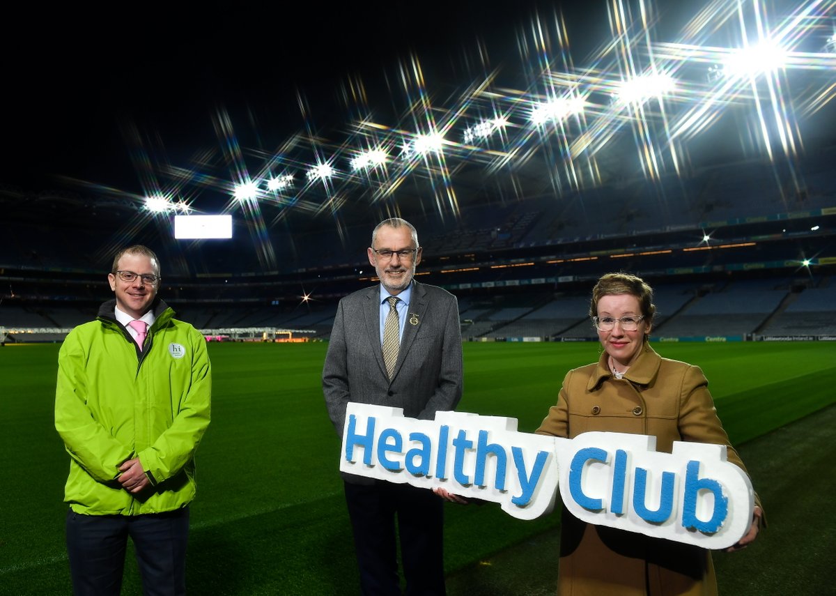 officialgaa's tweet photo. The GAA’s ‘Ireland Lights Up’ is back in 2022 in partnership with RTE’s Operation Transformation and Get Ireland Walking! Has your club signed up? For more information see: https://t.co/AQo8U3O3kw #IrelandLightsUp #GAABelong https://t.co/8GLuGijiTp