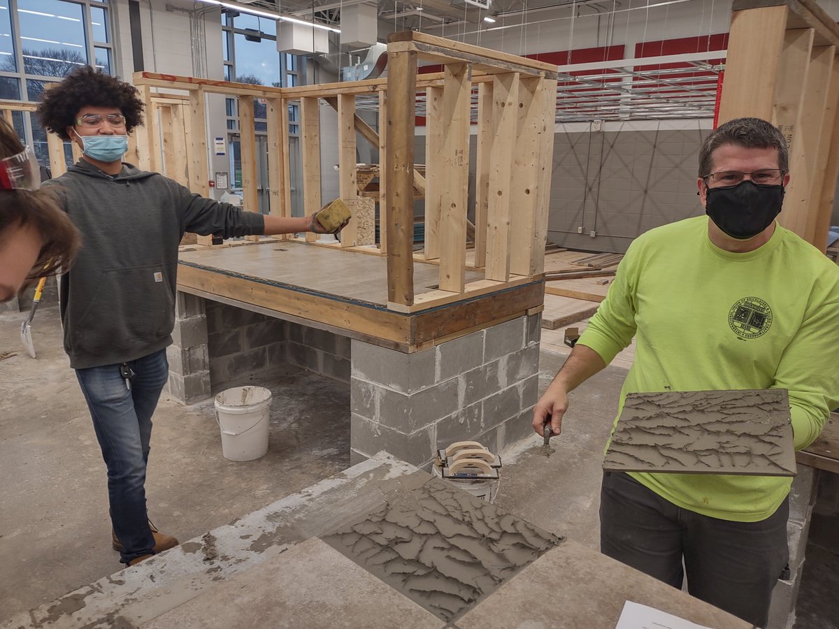 MrGriffie's tweet photo. Day 4 of Floor Tile on the #HalfBathTE.  LAUNCH Ss finished up the grout and then had a performance test opportunity with @MikeHyatt18.
The 5 categories students were assessed on were: Lippage, Step, Trowel Direction, Cleanliness, &amp; Coverage. Check out the Coverage in that pic! https://t.co/D3HTYAHQ9K