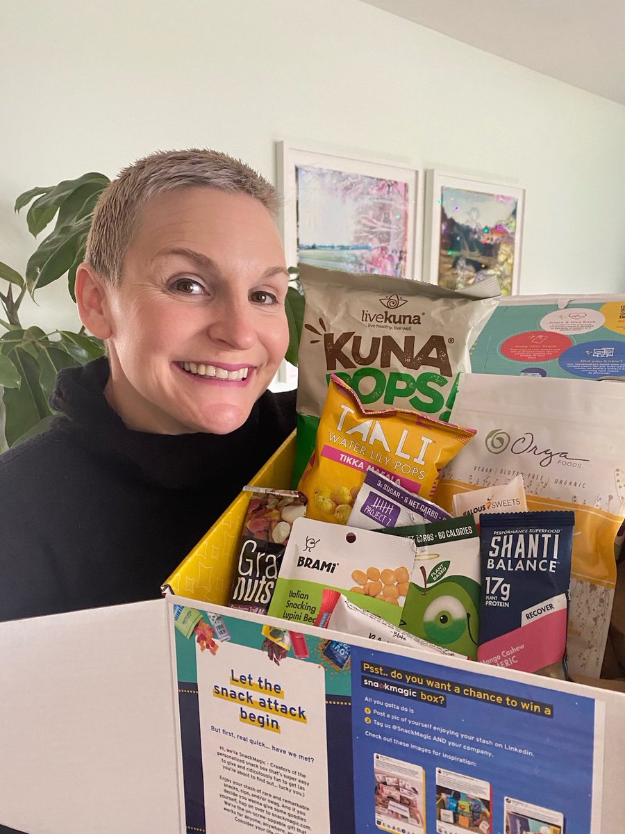 futurethinktank's tweet photo. Since we often ask orgs to shake up their meetings, we put a spin on our own #meeting this week. All of us got to pick our favorite snacks 😋  and swags from @snackmagic and share with each other what we got! Tell us how you spiced up your #virtualmeetings in the comments below👇 https://t.co/XXUr0n4F9j