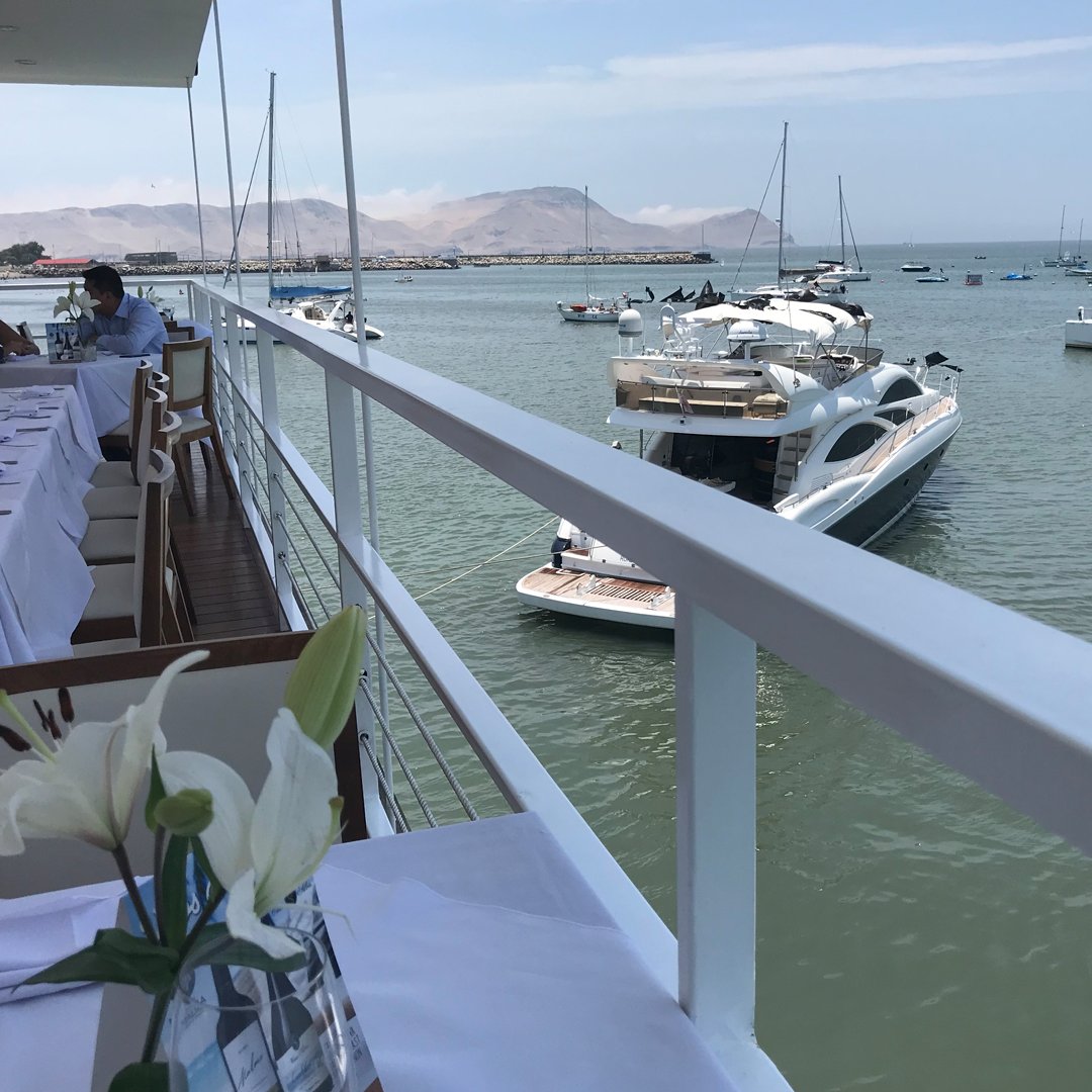 Nothing like a good "Ceviche" before heading out for some fun on the water. Ready to leave the dock behind?

#marinestore #marinelife #poweryacht #gosailing #cruising #sailing #yachting #dreamvacation #livinglife