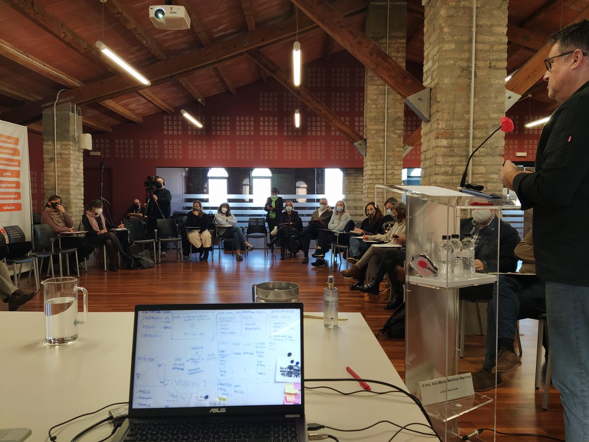 CAMPOSESTELAcom's tweet photo. Ahir vam tenir l'oportunitat de compartir la nostra experiència connectant tecnologia, innovació i diversitat com a oportunitat per a crear valor a la jornada "Rubí impulsa el Tecnotalent" @AjRubi Més info de totes les iniciatives participants a 👉 https://t.co/zzRWyuJ9Jf https://t.co/nJlcuipNAR