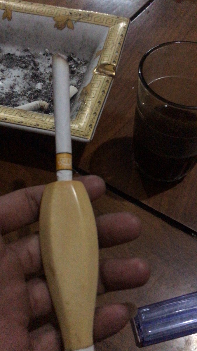 budirazano's tweet photo. @boleh_merokok https://t.co/D5gGnqNwP3
