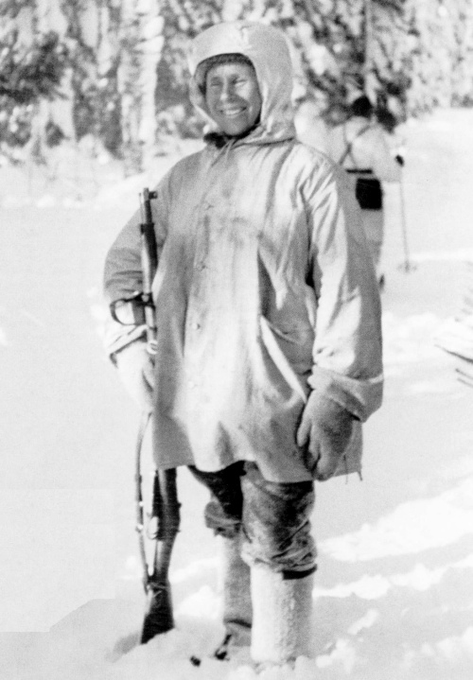 3.12.1939р.Фінляндія апелювала до Ліги Націй з приводу московицької агресії. Але, захистили свою Синьооку фіни самі.Простий сільський хлопець Сімо Гайге зажмурив 542 цапорила і став "Бєлой смєртью"-кращим снайпером Світу і досі.