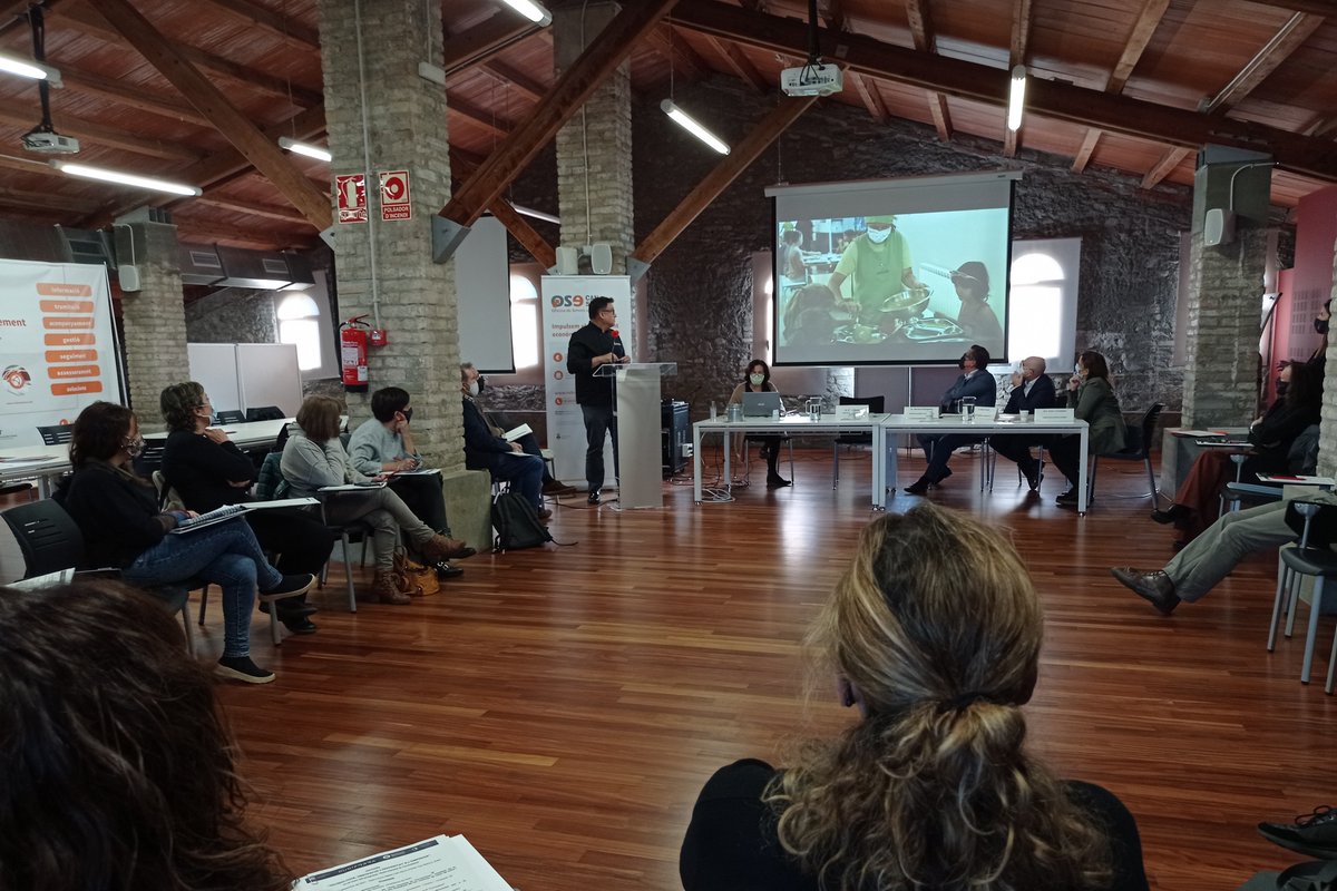 CAMPOSESTELAcom's tweet photo. Ahir vam tenir l'oportunitat de compartir la nostra experiència connectant tecnologia, innovació i diversitat com a oportunitat per a crear valor a la jornada "Rubí impulsa el Tecnotalent" @AjRubi Més info de totes les iniciatives participants a 👉 https://t.co/zzRWyuJ9Jf https://t.co/nJlcuipNAR