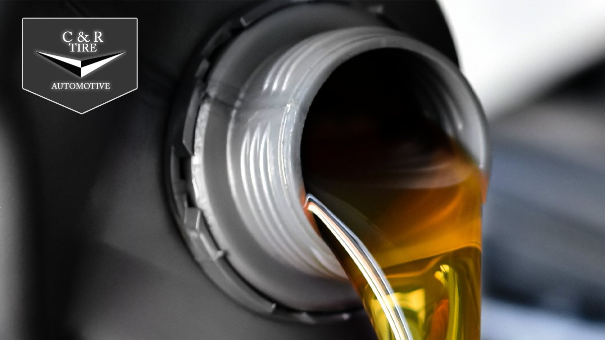 CandRTireAZ's tweet photo. Regular vehicle maintenance, including oil, lube, and filter, is important to maximize your vehicle's performance. Visit C &amp; R Tire for your oil change services! https://t.co/wbrGjmXELp