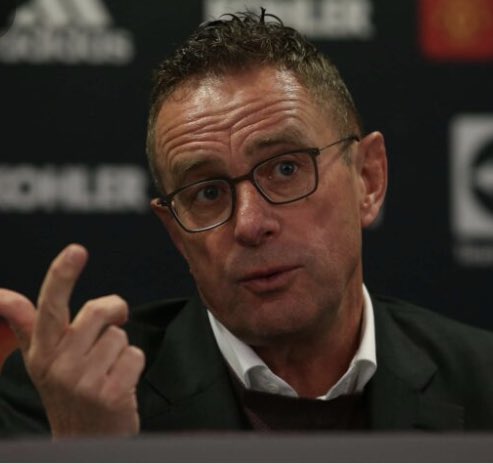 1ames_'s tweet photo. One more year?🤔

Rangnick has hinted he maybe staying longer at United... 

“If everything goes well I might make the same recommendation that I did at RB Liepzig twice - that it might be good to keep working with me for one year.” 

Thoughts on this United fans? 

#ManUtd https://t.co/sJV2fSLpps