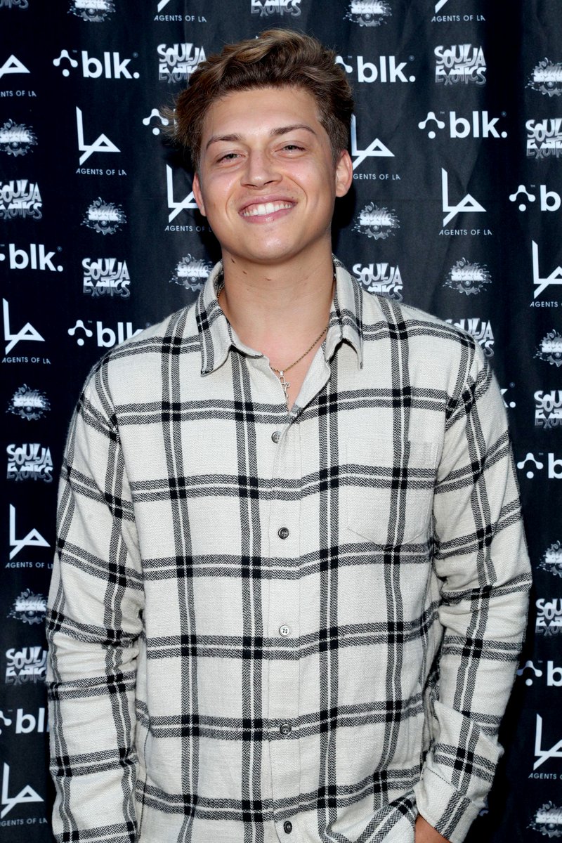 J14Magazine's tweet photo. Congratulations are in order for former #FIYM member Ricky Garcia! The singer announced his engagement. --> https://t.co/l9qDTiAE4W https://t.co/DPdHNBJKeX