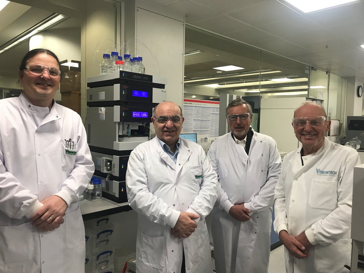 Before our board meeting, our CSO Steve took the non-exec directors <a href="/ProfKarolSikora/">Professor Karol Sikora</a> <a href="/MartinoPicardo/">martino picardo</a> and Marek, to see the <a href="/thermosci/">Thermo Scientific</a> U3000 and @BMGLABTECH CLARIOstar+ in action. These are amazing instruments for venom research and pride of place in our lab @DiscoveryPark_
