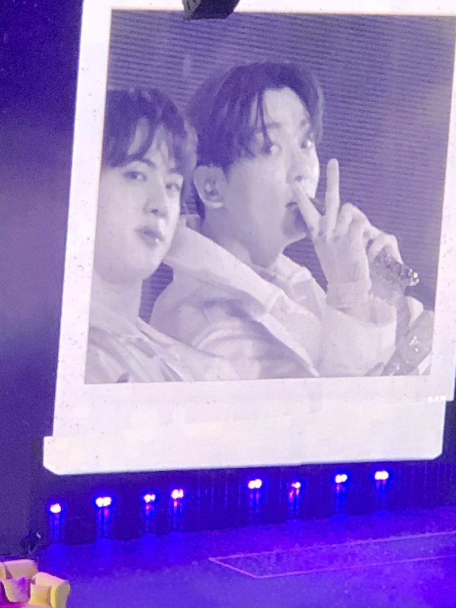 imactuallydiana's tweet photo. HAD AN AMAZING DAY, I LAUGHED I CRIED, I SCREAMED MY EMOTIONS WERE ALL OVER THE PLACE!! SEE YOU SOON BOYS I LOVE YOU! 😭💜
Here are some pics I took yesterday! Didn’t take much but I will always remember this moment! 
#PTD_ON_STAGE_LA_Day4 #PTD_ON_STAGE_LA https://t.co/VbOkOPpzr0