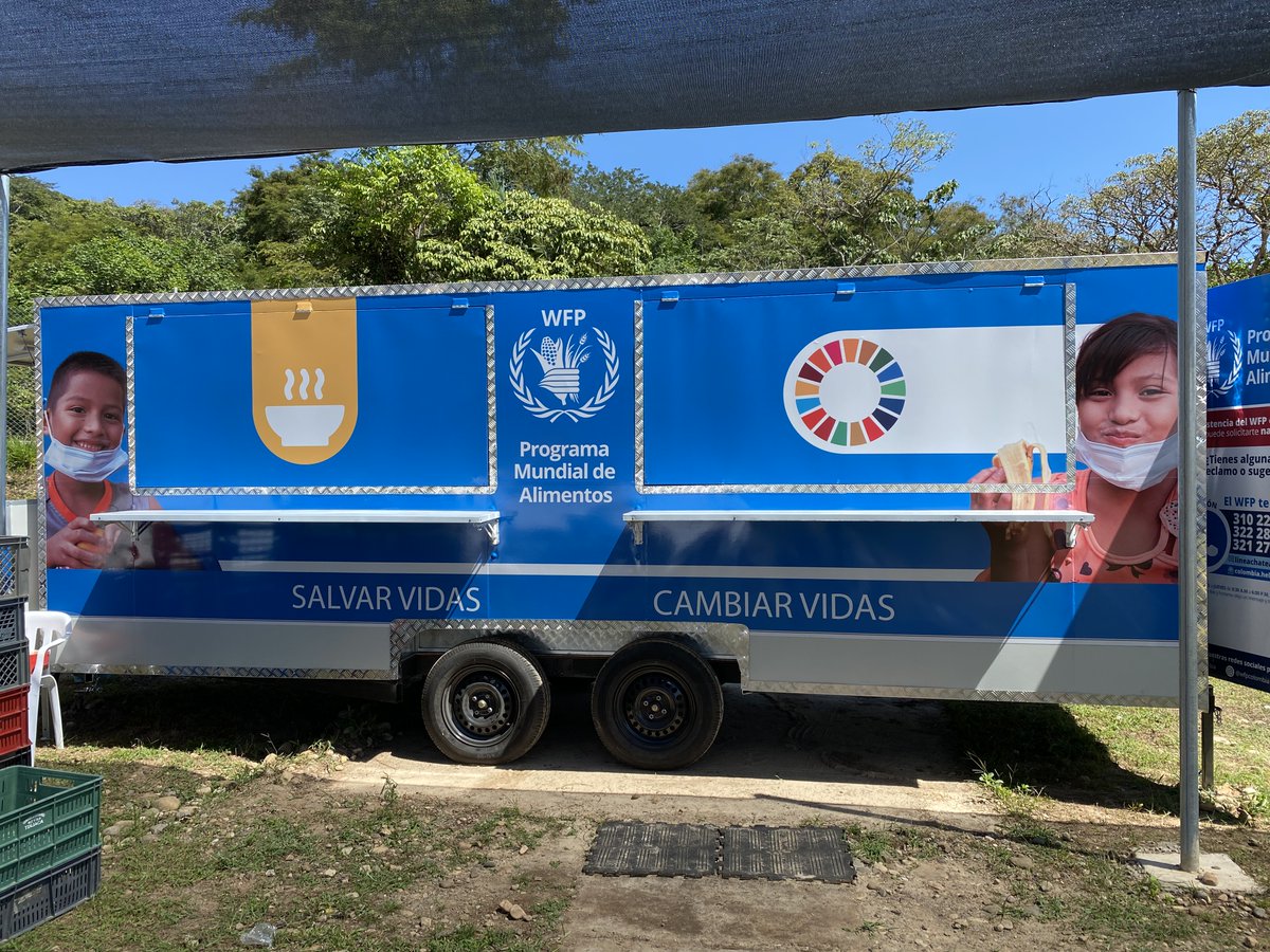 WFP_Colombia's tweet photo. #Casanare Iniciamos asistencia a población #migrante 🇻🇪 en #Yopal con un comedor móvil que funciona con #EnergíaSolar🌎.
Con este #WFPFoodTruck, llegamos a quienes más lo necesitan con #comidascalientes nutritivas🍽️ sin dejar a nadie atrás! #HambreCero
Gracias @USAIDSavesLives! https://t.co/4iRK6JWZxS