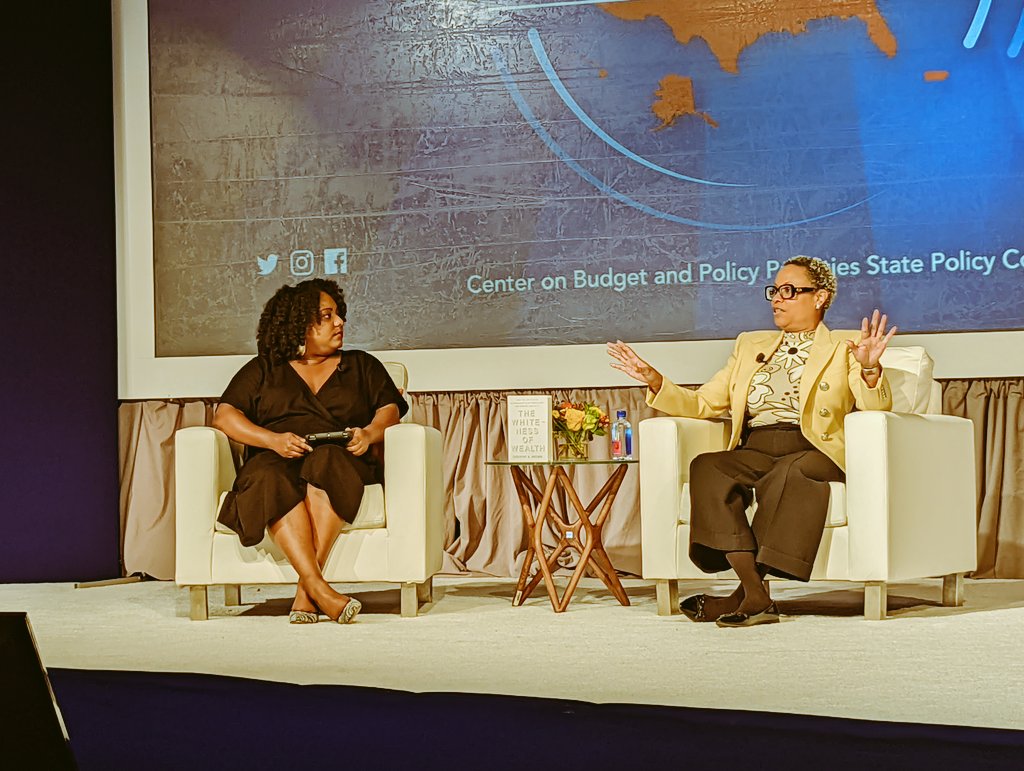 Brandon_McKoy's tweet photo. Two things I love about this picture:
1) @WhitTucks doing a top notch job moderating this convo and Q&A, just like she does with everything.
2) A pair of absolutely incredible Black women researchers & experts discussing the intersection of tax policy & race. #StateImpact21 https://t.co/OLAZehTZZd
