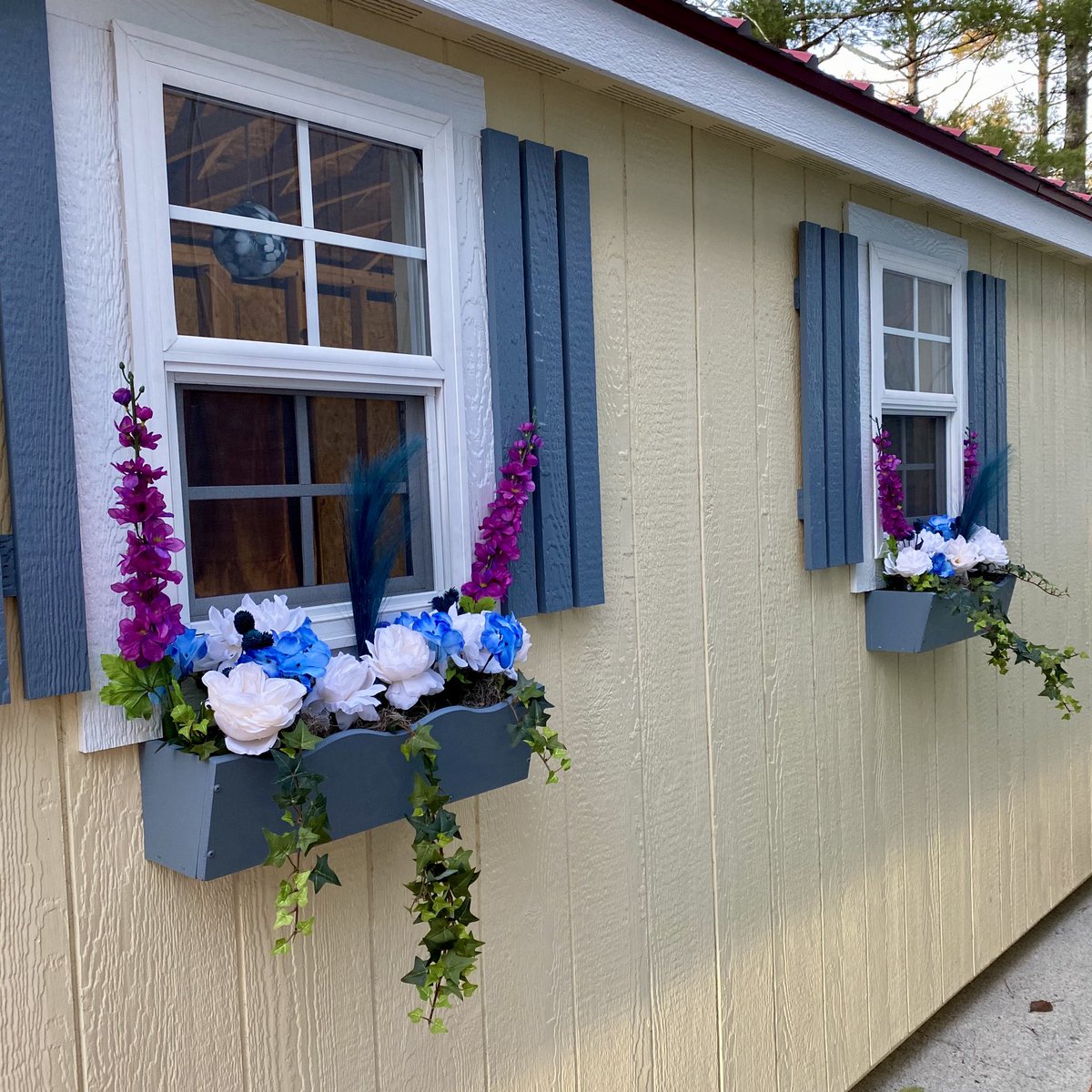 makeawishmaine's tweet photo. Welcome to “Kyla’s Kabana!” Wish kid Kyla’s wish for a She Shed has been granted and this is a one-of-a-kind space for this awesome teen. #FeelGoodFriday #WishesMatter #HopeIsEssential https://t.co/UrJGYQ2tx2