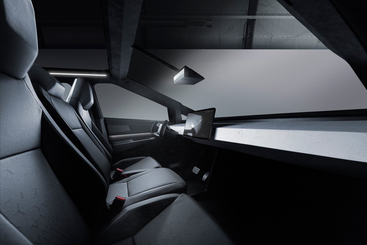 wholemars's tweet photo. You’re really going to love being inside the Cybertruck. 

The first thing you notice is how enormous and spacious it is. 6 adults can be very comfortable. 

Then it’s all armormed glass, you can just see everything around you. It’s just gorgeous &amp; perfect for FSD. https://t.co/4fXm2pUam6