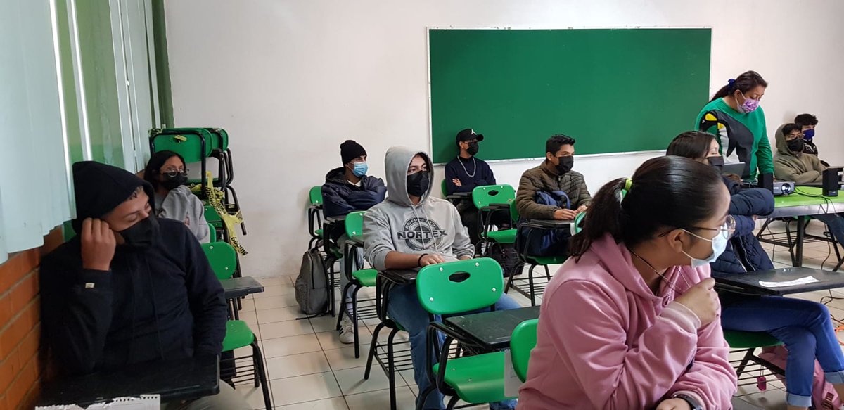 Preparatoria Oficial Num. 72 tweet media