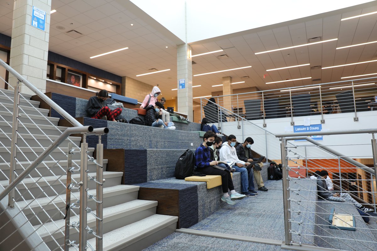 Maine East HS tweet media