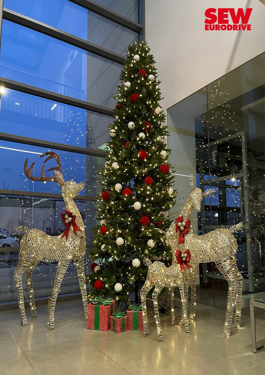 SEWEurodriveUK's tweet photo. Itโs beginning to look a lot like Christmas ๐๐
#seweurodrive #merrychristmas2021 #drivingtheworld https://t.co/RqvQFWVMkI