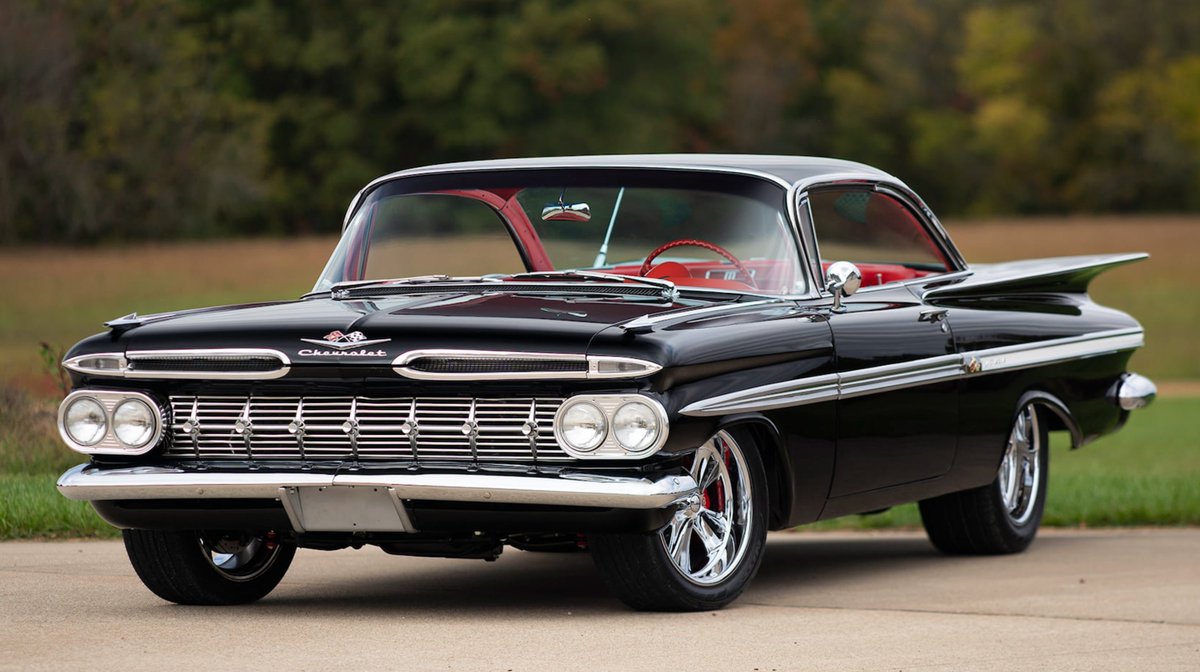 mecum's tweet photo. #LIVE TV = #4OnTheFloor! What's your pick?

▪️70 Dodge Challenger R/T
▪️65 Pontiac GTO
▪️70 Ford Mustang Boss 302 Fastback
▪️59 Chevy Impala Custom

@ktmosborne will announce the winner later on in today's coverage. 

#MecumKC #VisitKC #KCMO #Mecum #MecumAuctions #WhereTheCarsAre https://t.co/Oc5BpBH8P4