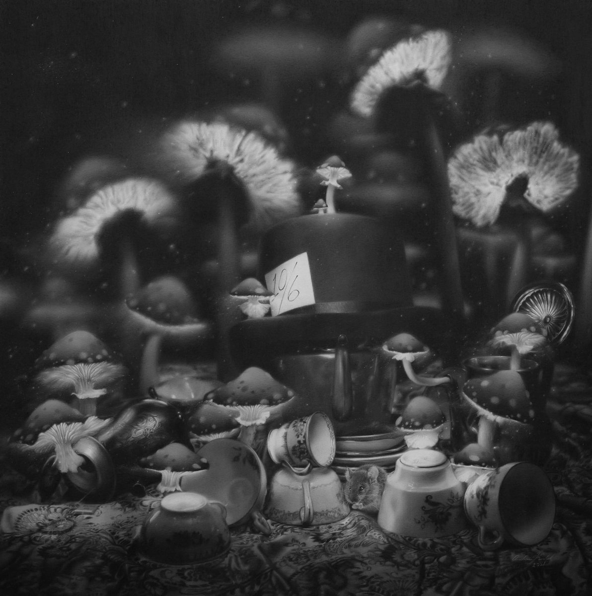 BeAtEasel's tweet photo. "The Mad Hatter." Charcoal and white pastel on pastel paper, 16" x 16". https://t.co/3yVN44b6UQ