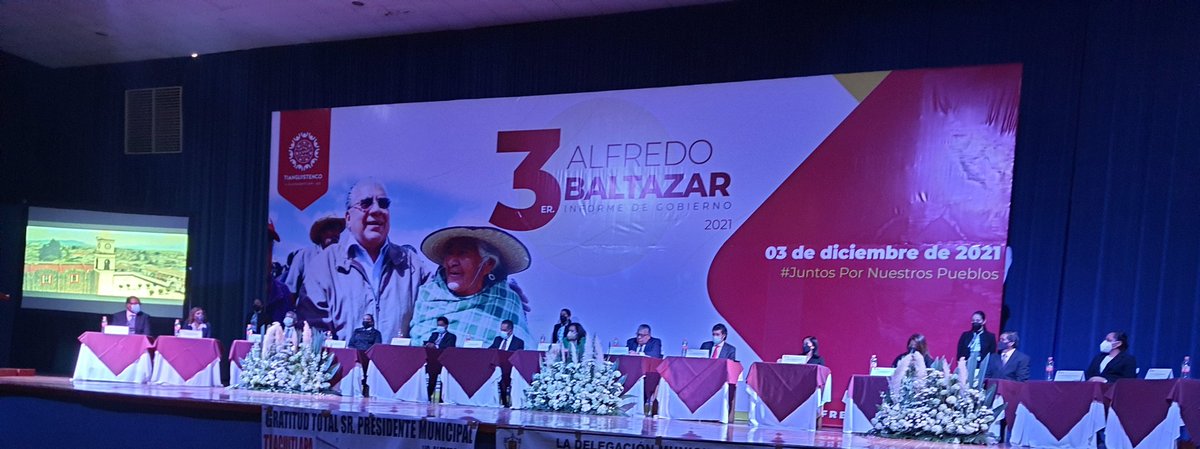 pepeozuna's tweet photo. En rep del Gob del #EdoMéx, Lic.@alfredodelmazo acudí al #3erInformedeLabores del PM de #Tianguistenco Alfredo Baltazar. Reconozco la disposición y compromiso mostrada durante una época de retos. Así como a su cabildo y equipos de trabajo por los logros obtenidos en estos 3 años https://t.co/7S52ksJyUj