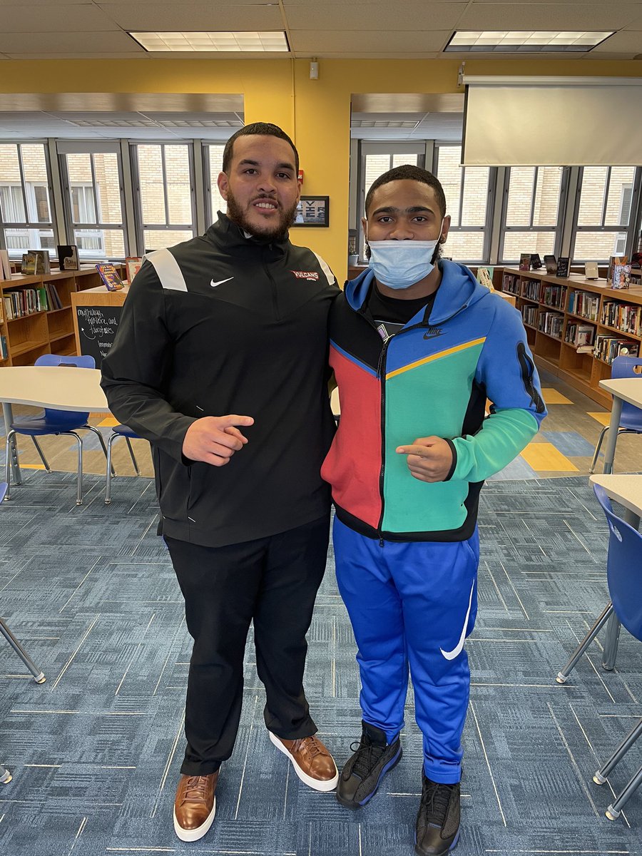 Thank you coach @Koach_Turner for spending this morning with me and my coaches. Excited and grateful to have received a athletic scholarship offer from California University of PA.💪🏽