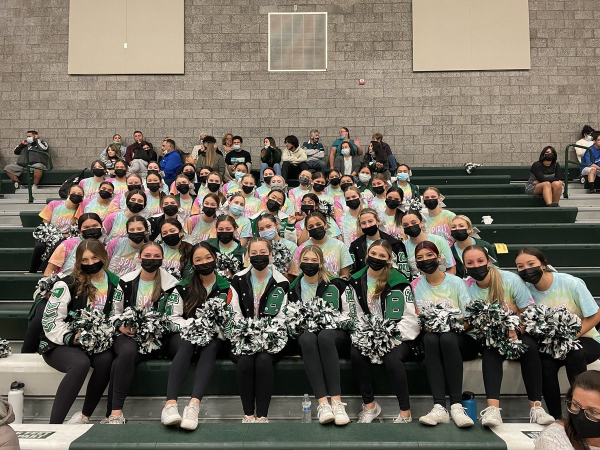 SpiritBonita's tweet photo. We had a blast cheering for our  wrestlers last night 🤼‍♀️ https://t.co/zct8uK40PF