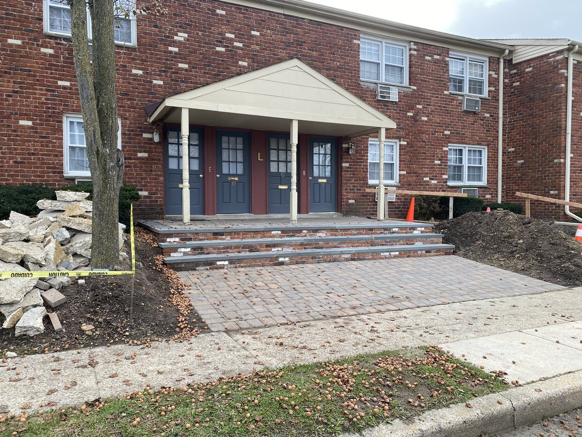 Globalpaving1's tweet photo. New Entrance 🙌
.

 #pavingstones #hardscape #belgard #morristown #morristownnj #downtownmorristown #hardscapes #outdoorliving #cambridgepaver #morriscountynj #NJ #homeimprovement #njcontractor #pavingstones #walkway #pavers #belgiumblock
#hardscaping #masonry #hardscapedesign https://t.co/kR71ntmWBd