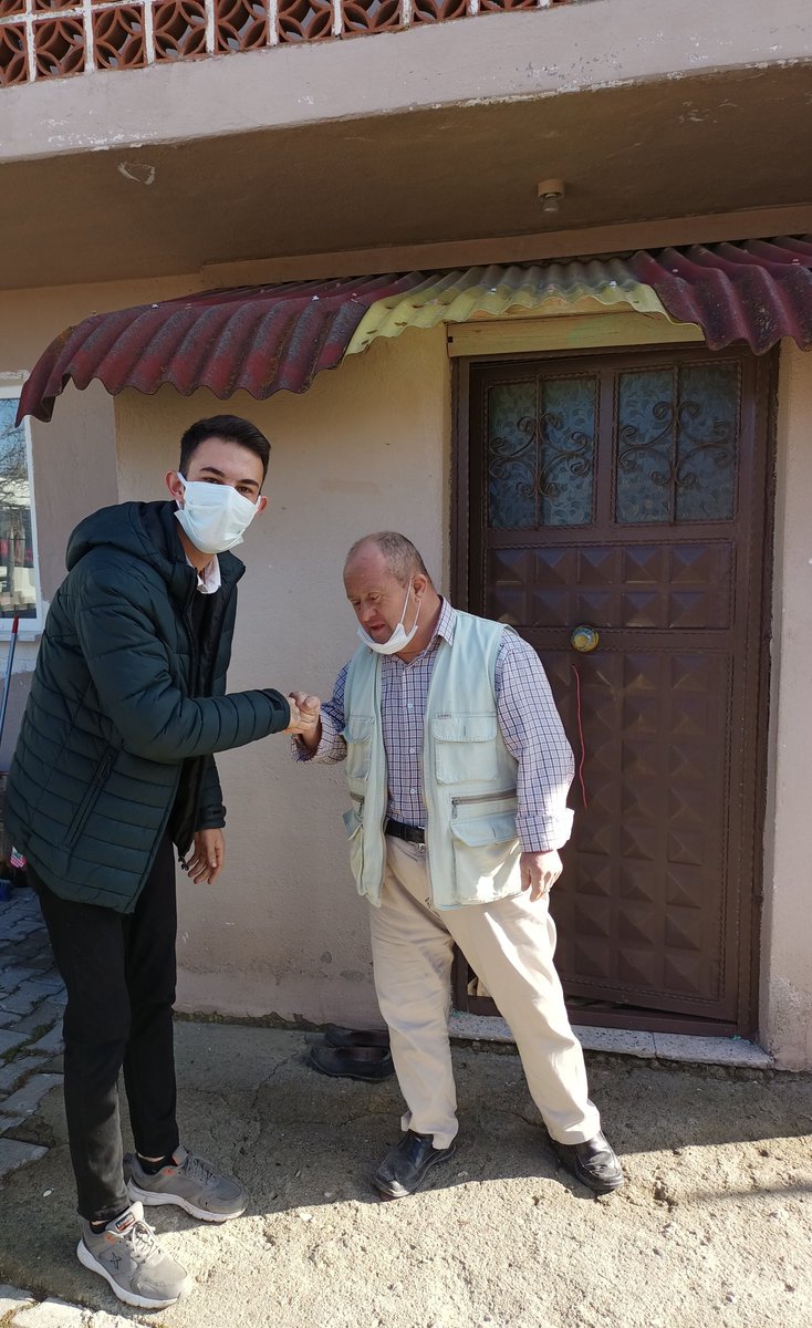 ak_drtdivn14's tweet photo. Ak Parti İlçe Kadın Kollarımızın düzenlemiş olduğu sevgi varsa engel yok programına Gençlik Kolları olarak katılım sağladık. Cumhurbaşkanımız Sayın @RTErdogan'ın selamı ve mektubu ile ziyaretlerimizi gerçekleştirdik.
#3AralıkDünyaEngellilerGünü 
#SevgiVarsaEngelYok https://t.co/OE9XAH1OBK