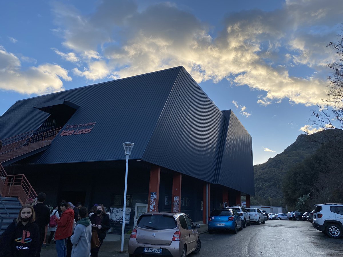 b_dumeige's tweet photo. Concertation Bastia Corsica 2028 à la fac de Corte : quelle empreinte laisser ? Mise en corps #granitula et riches échanges. Merci ! @pasquaaah @DaviaBenedetti @BC_2028 https://t.co/wM3BebO5rI