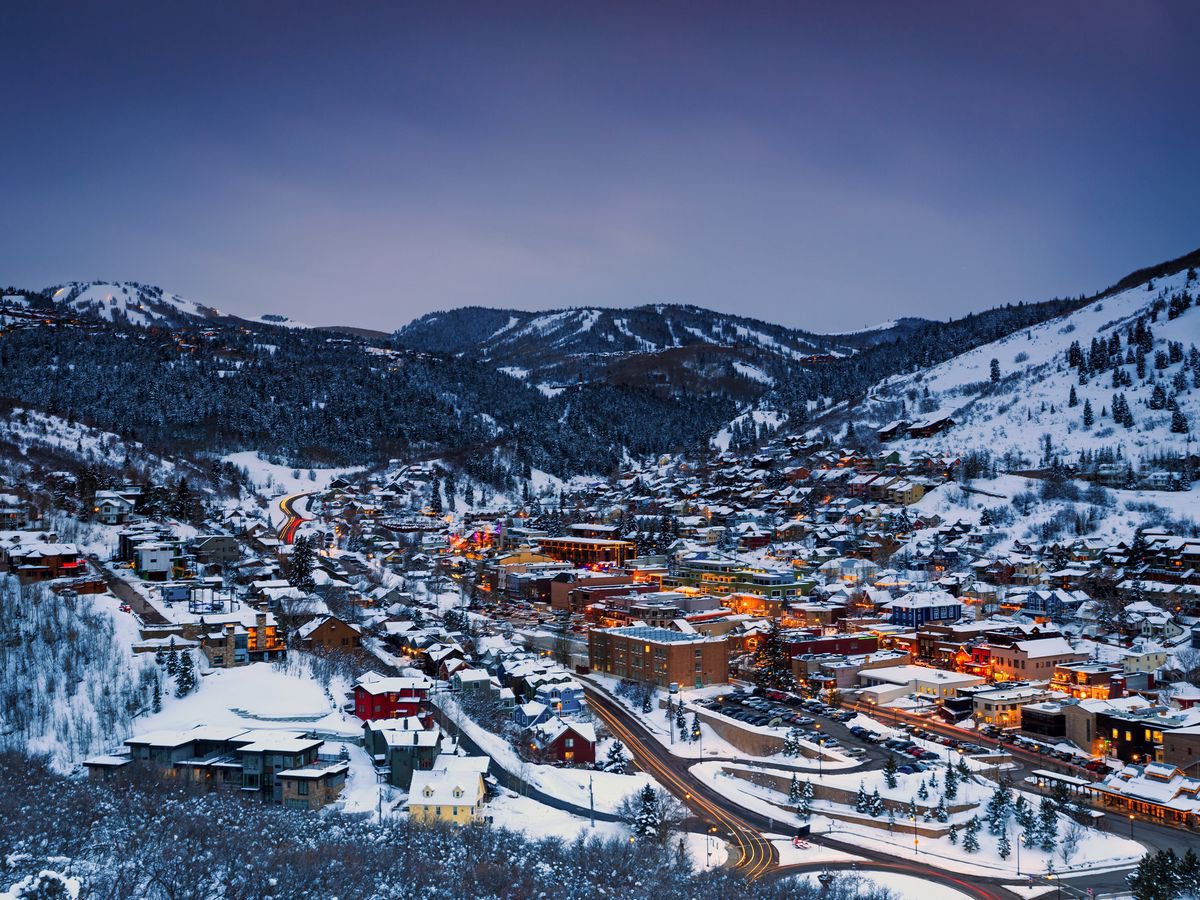 SheilaK9697's tweet photo. I’m headed to the Sundance Film Festival! I’ve accepted the position of Festival Manager of Health &amp; Safety Compliance. I’m excited to work with a team that has been supportive through the selection process❤️#fullsail Photos: Sundance Institute and https://t.co/3oE9YO6RcK https://t.co/eUwlPzDmvV