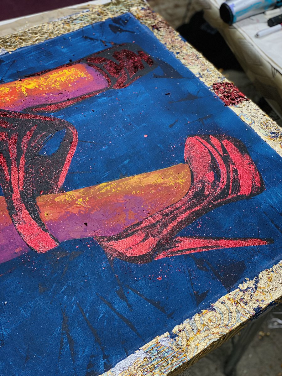 chri_art's tweet photo. Titel: Daar zakt mijn string van af. https://t.co/sUzzMBkUlT #influencer #werkaandemuur #christeldebuyser #chribuart #maakjeborstmaarnat #dutchfemaleartist #masterpiece #artinfluencer #artistlifestyle #thevoiceofcolor #mentalart #guadeloupe  #eroticart https://t.co/0YC6fJTB3D