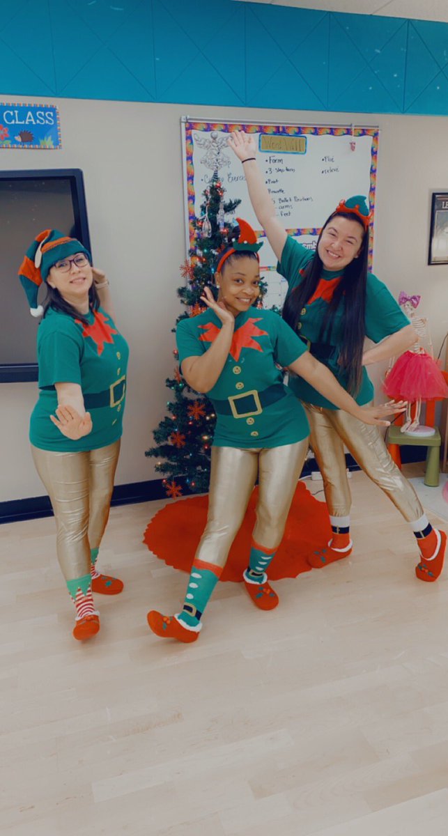 <a href="/Anderson_AISD/">Anderson Academy</a> has some hard-working elves!!! They are dressed and ready fir the day!! #TGIF #ElfDay #13DaysOfChristmas <a href="/Anderson_AISD/">Anderson Academy</a> <a href="/AldineISD/">Aldine ISD</a> <a href="/KLopezprofessi1/">@Dance.K.Lopez, M.Ed.</a>