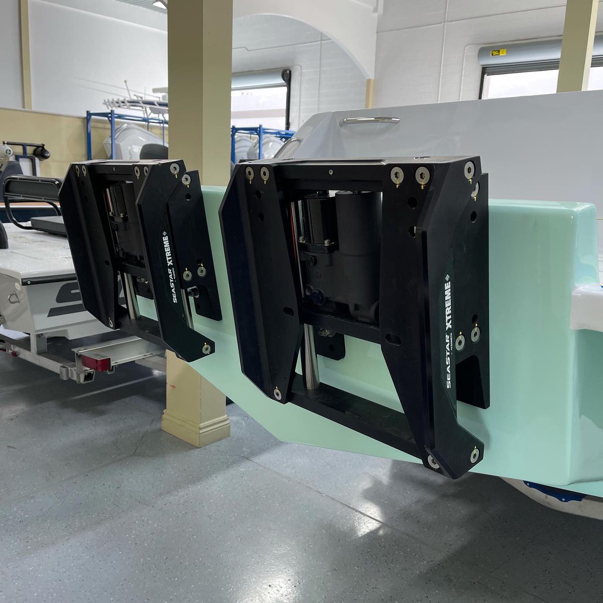 tworiversboats's tweet photo. Console, top, and jackplates are in on the Stamas project! π₯
β’
β’
β’
#tworiversboatworks #mercurymarine #mercuryoutboards #mercuryracing #stuartfl #stuartflorida #florida #treasurecoast #portsalerno #sewallspoint #jensenbeach #hutchinsonisland #fortpierce #verobeach #jupiterfl https://t.co/hdh8FlVN3F